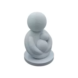 Statueta Minimalista Parintele si Bebelusul, Bioplastic Eco-Friendly 3D, pentru Birou, Masa sau Polita, Design Modern, Cadou pentru Proaspeti Parinti, 100x70x70 mm, Fabricata in Romania