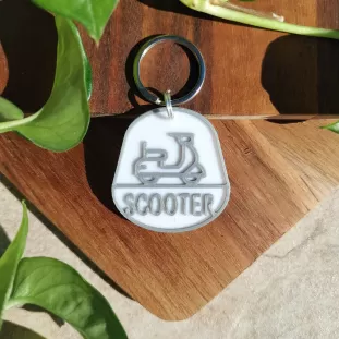 Dog Tag sau Breloc Personalizat - Medalion gri cu simbol Scuter